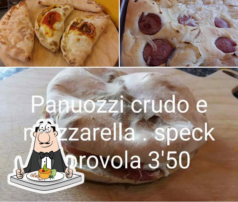Cibo al Da Curra Pizza al Taglio farinata