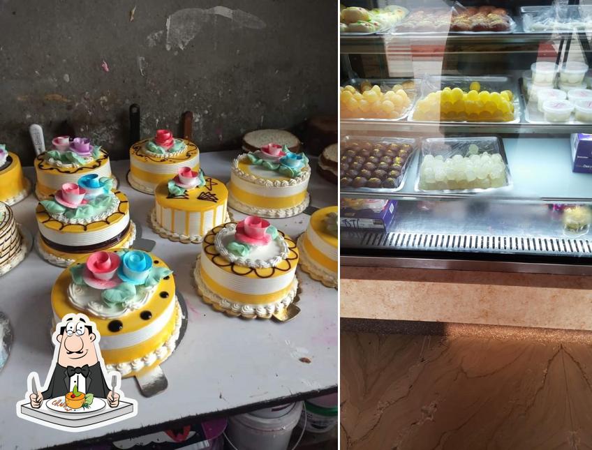 Food at PADMAVATHI SWEETS & BAKERY