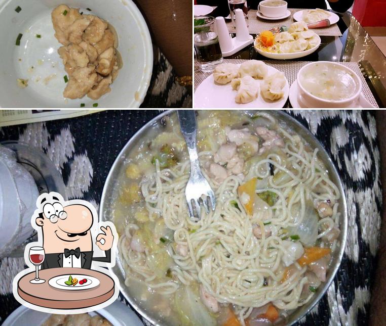 Meals at China Town