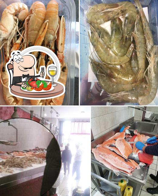 Ordina tra i molti pasti di mare disponibili a Pescheria Da Enzo Mercato del Pesce da Enzo Basile
