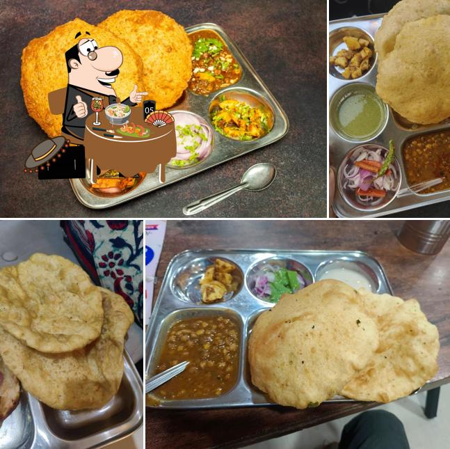 Chole bhature at Yadav ji Delhi Pahadganj ke chole bhature