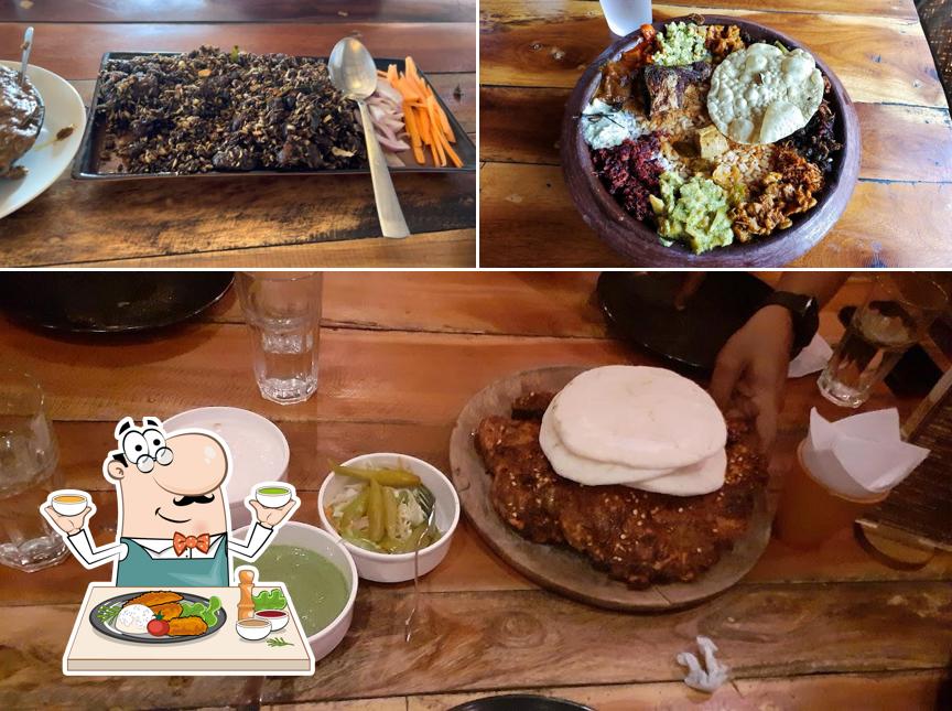 Meals at Tharavadu Eatery