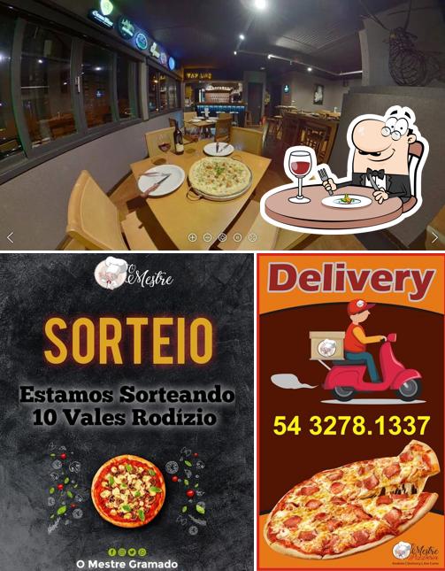 Esta é a ilustração mostrando comida e interior no O Mestre