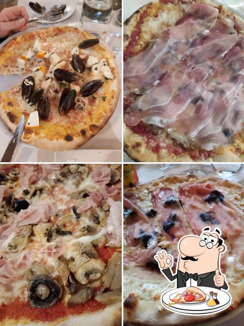 Ordina tra le svariate varianti di pizza