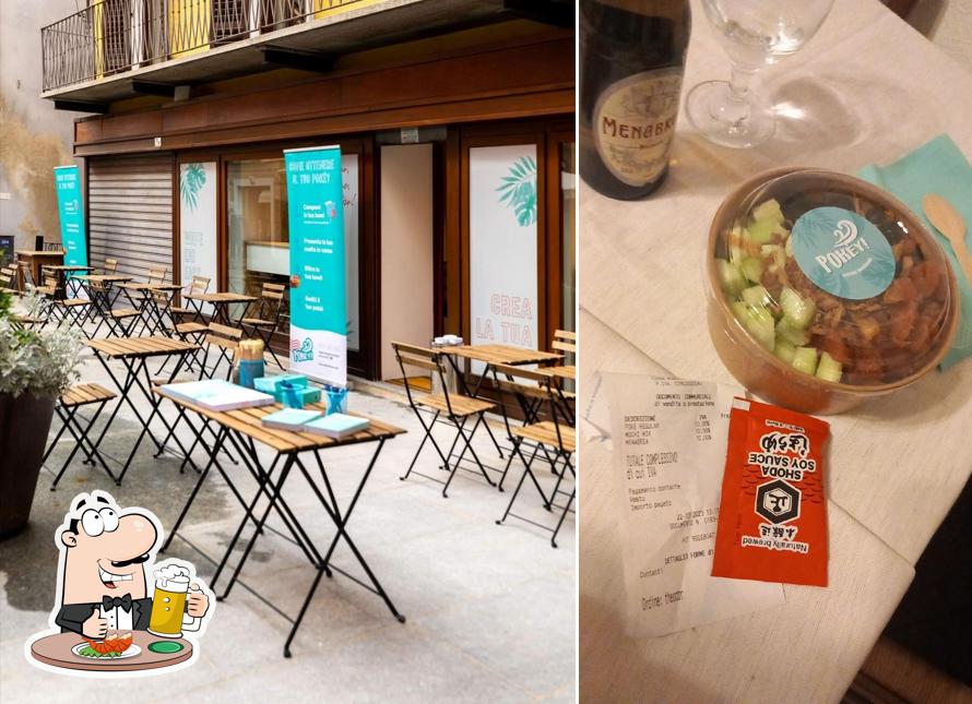 Puoi ordinare un rinfrescante bicchiere di birra chiara o scura