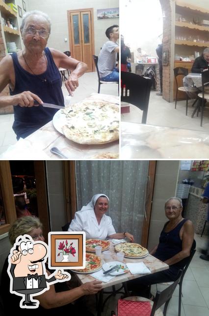 Gli interni di Pizzeria Furore