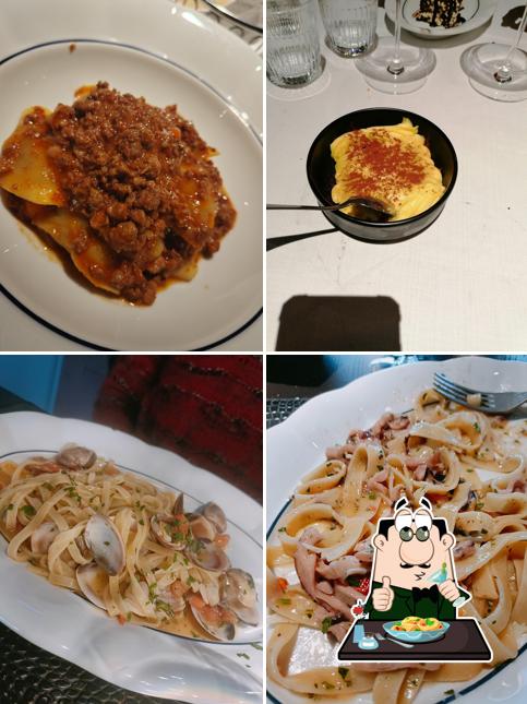 Pasta al Ristorante Il Gattino Bianco