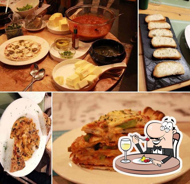 Meals at fozzies pizzaiolo