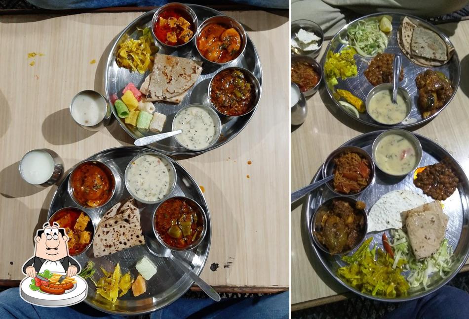 Food at Hotel Krishna Kathiyawadi