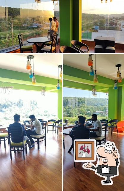 The interior of Hustle & Bustle Cafe and Restaurant