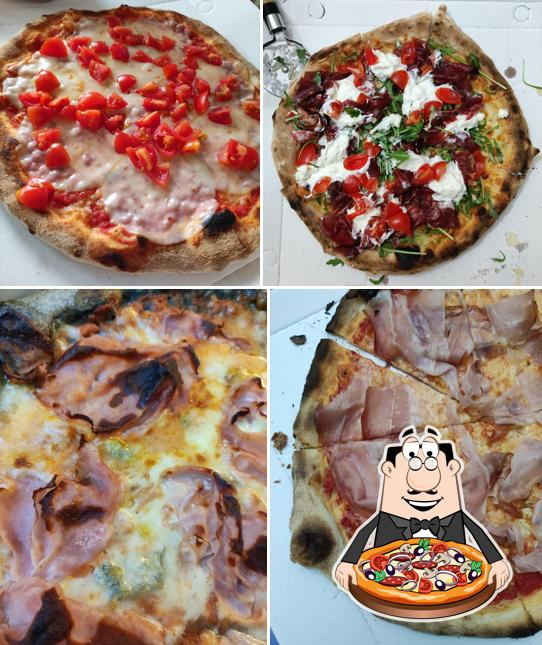 A Pizzeria L'imperatore, puoi assaggiare una bella pizza