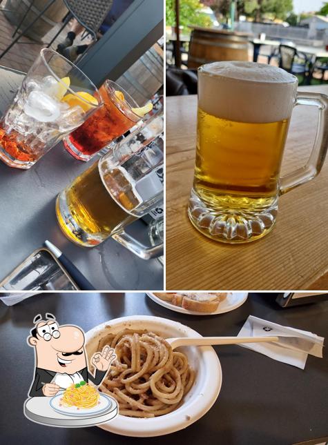 Spaghetti alla carbonara al Bar Times