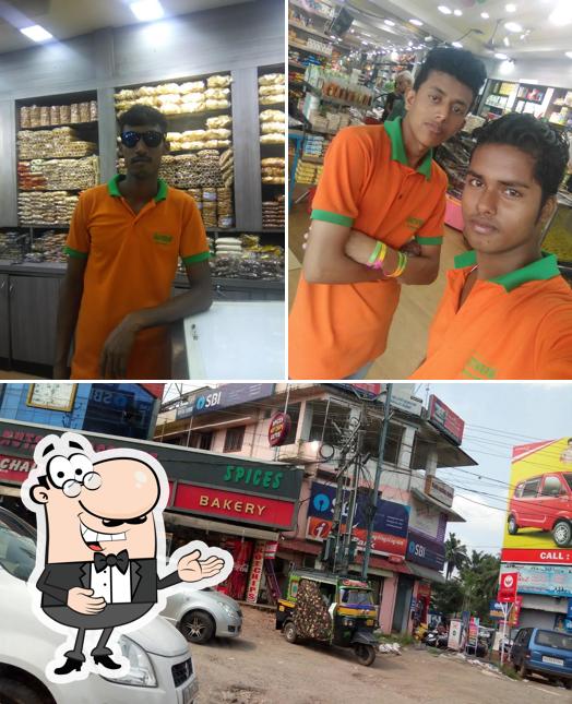 Look at the image of Chaithram HOT Chips & Spices