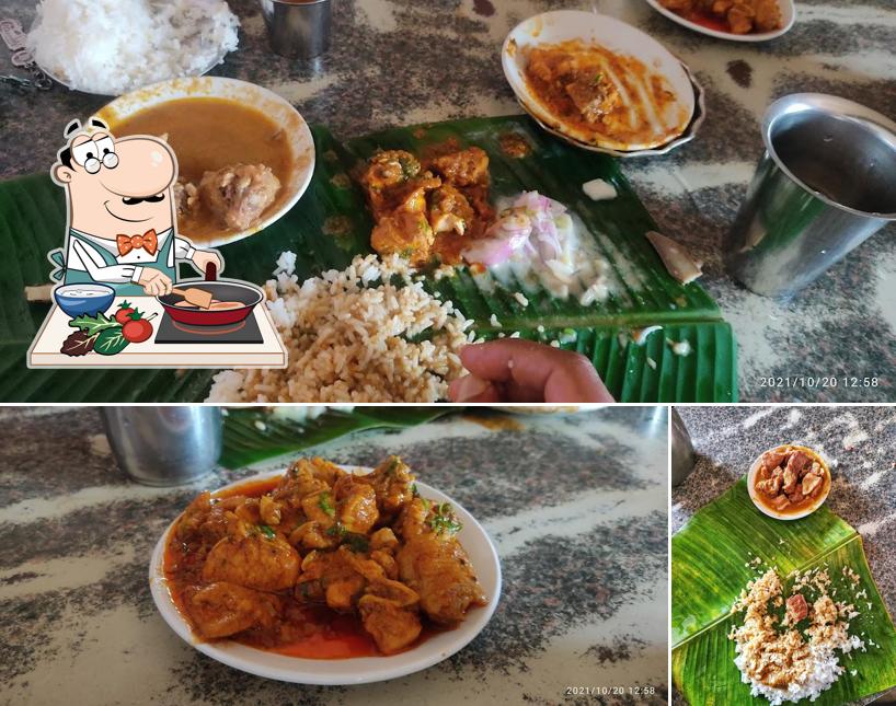 Chicken curry at Hotel Ravindra