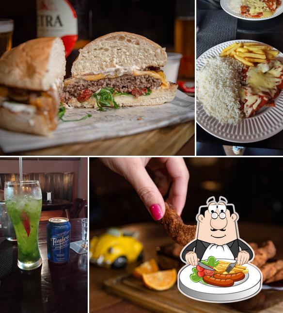 Sanduíche de carne de porco desfiada em Kdf beer