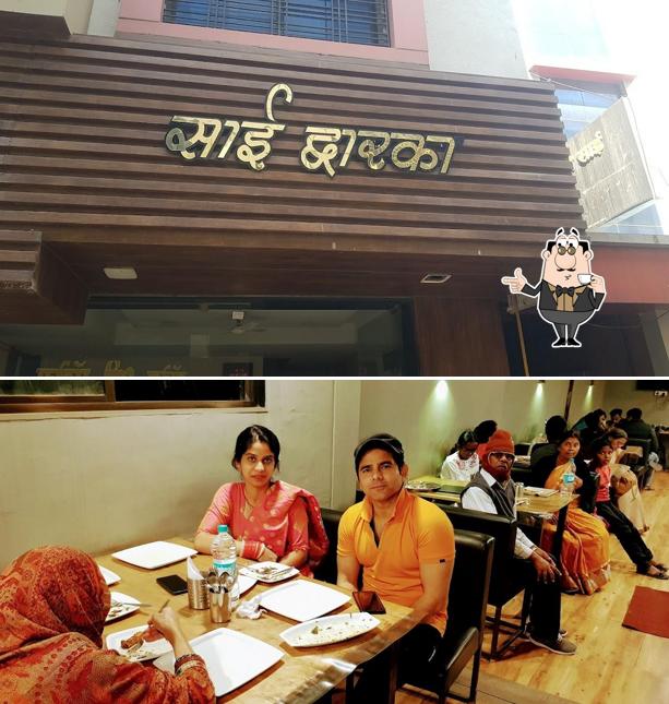 Enjoy a drink at HOTEL BLUEBERRY BUDGET (Sai Dwarka)