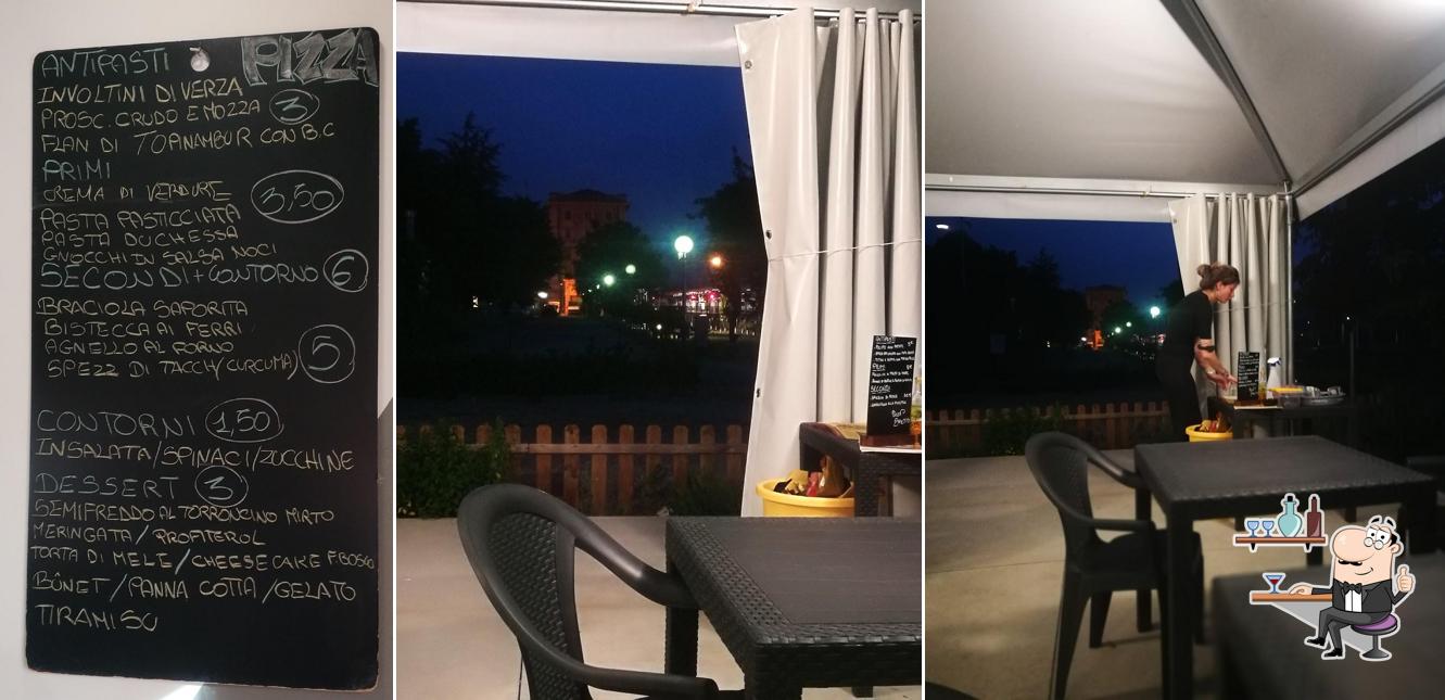 La foto della interni e cibo di Terza Classe