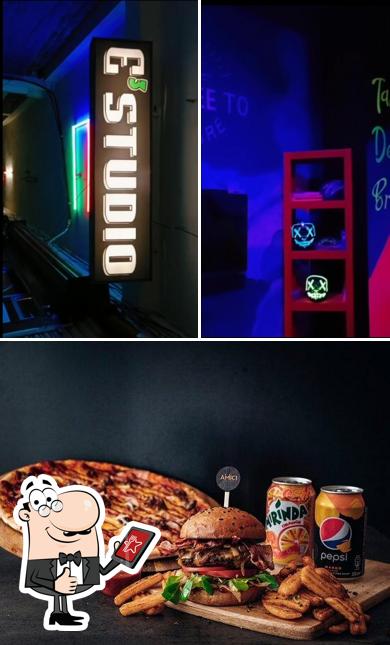 E³ Studio Gaming & Cafe