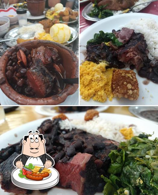 Platos en Novo Bar do Emílio