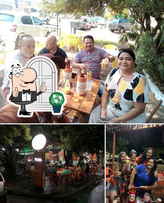 Veja imagens do exterior do Bar do Calixto