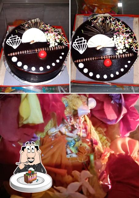 Chocolate cake at Jaggi Punjabi mess