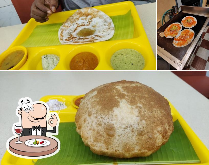 Food at சண்முகம் உயர்தர சைவ உணவகம்