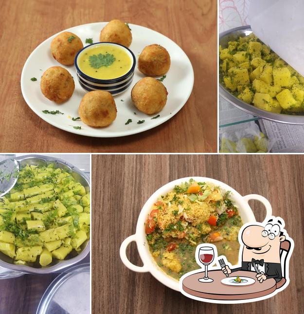 Meals at Madhi Ni Khamni