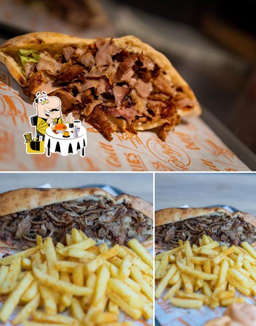 Panino con maiale stirato al Kebab de Paris
