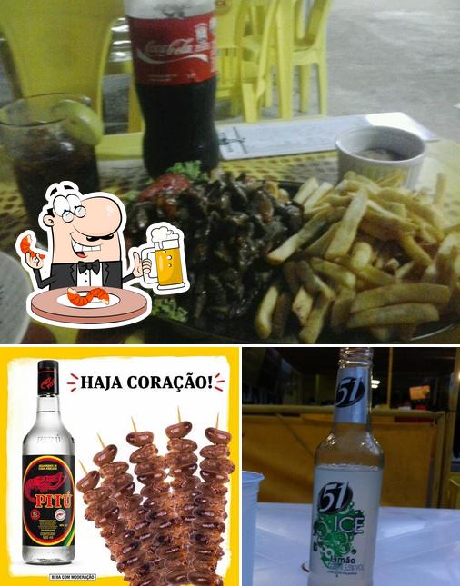 Você pode tomar uma tulipa de cerveja leve ou escura