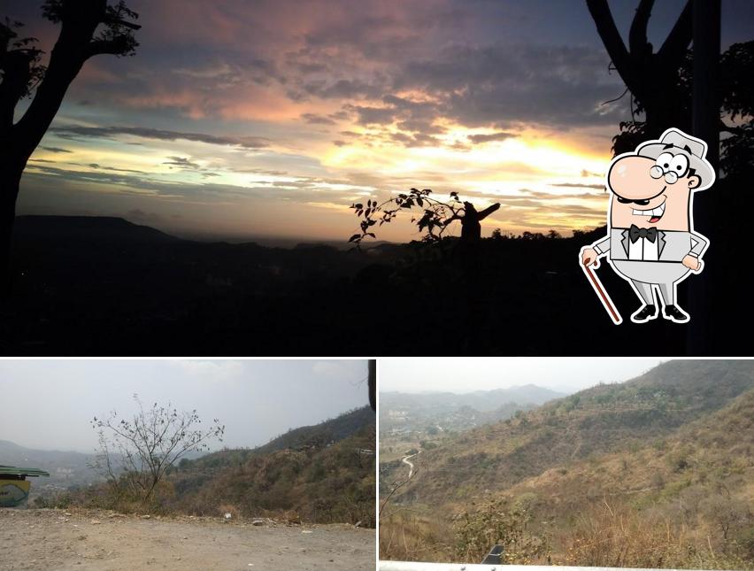 You can get some fresh air at the outside area of Dangwal Maggie Point