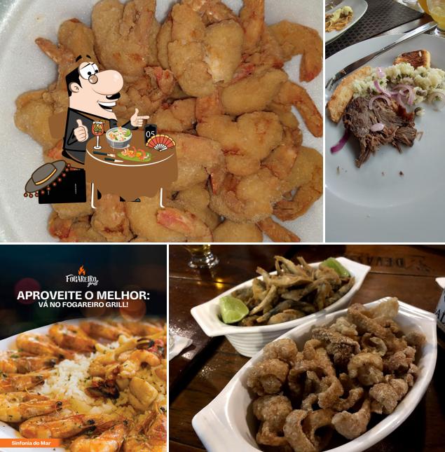 Comida em Fogareiro Grill