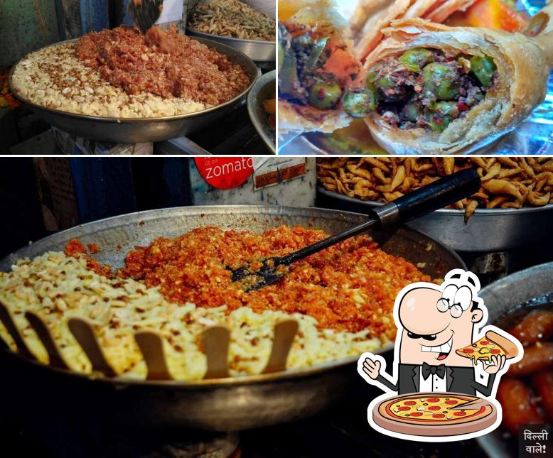 Pick different kinds of pizza