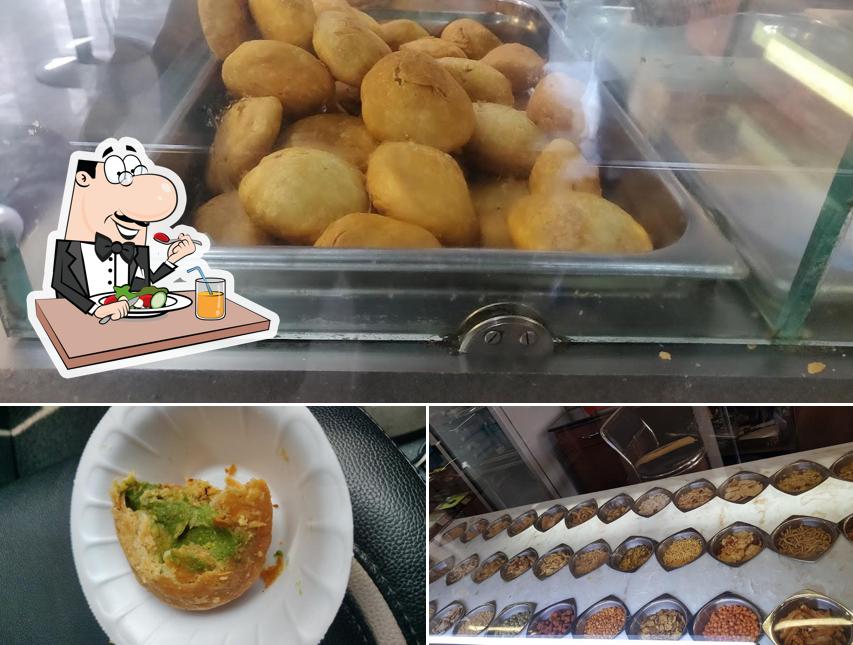 Meals at Kotawala's Kota Kachori