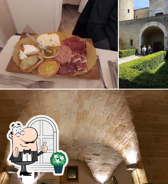 Puoi goderti l'aria fresca dal dehors di Ristorante Abbazia San Claudio