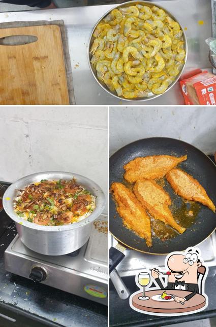 Food at Malvani Mejwani