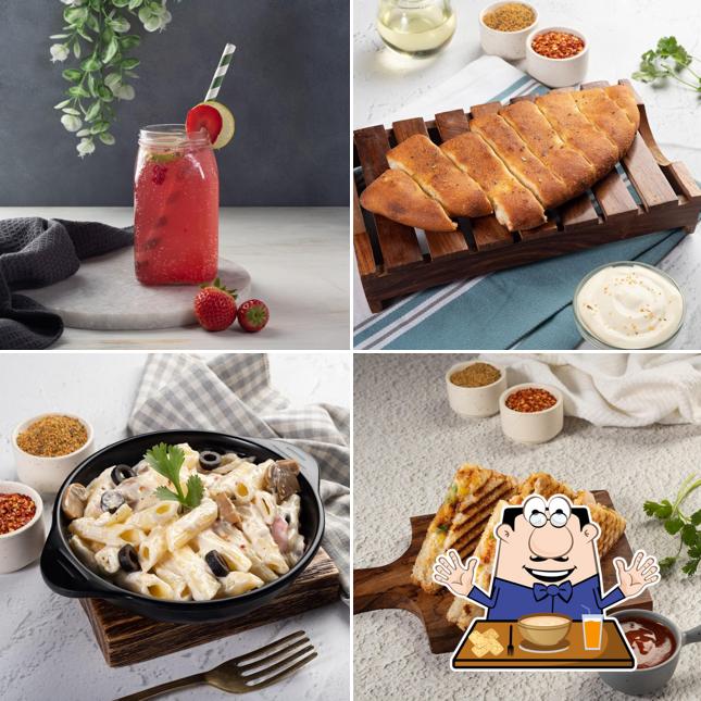 Food at Pizza Galleria Hansi