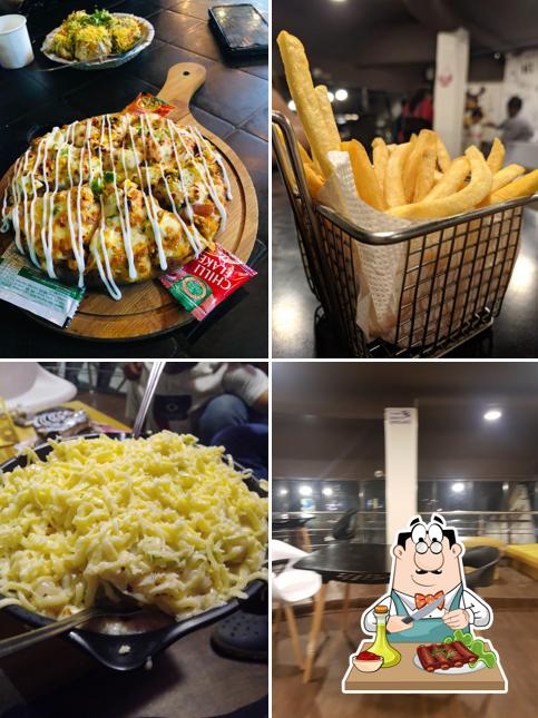 Pick meat dishes at The Desi Food Court - Couple Friendly Cafe, Kitty Party, Cafe In Dharampeth