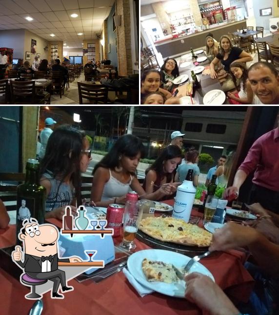 O interior do Ligue Pizza 1