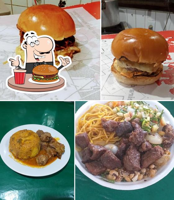 Experimente um hambúrguer no Hashtag Restaurante e Jantar Nordestino