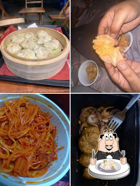 Dumplings at MOMO BOWL