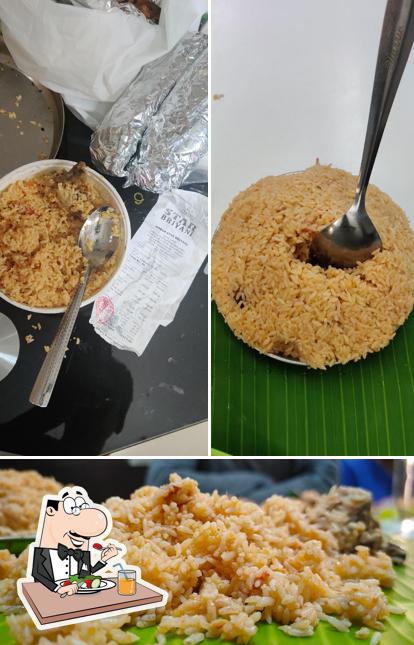 Food at AMBUR STAR BRIYANI since 1890 -SHOLINGANALLUR