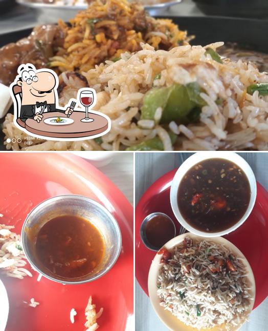 Food at Swayamsufurti