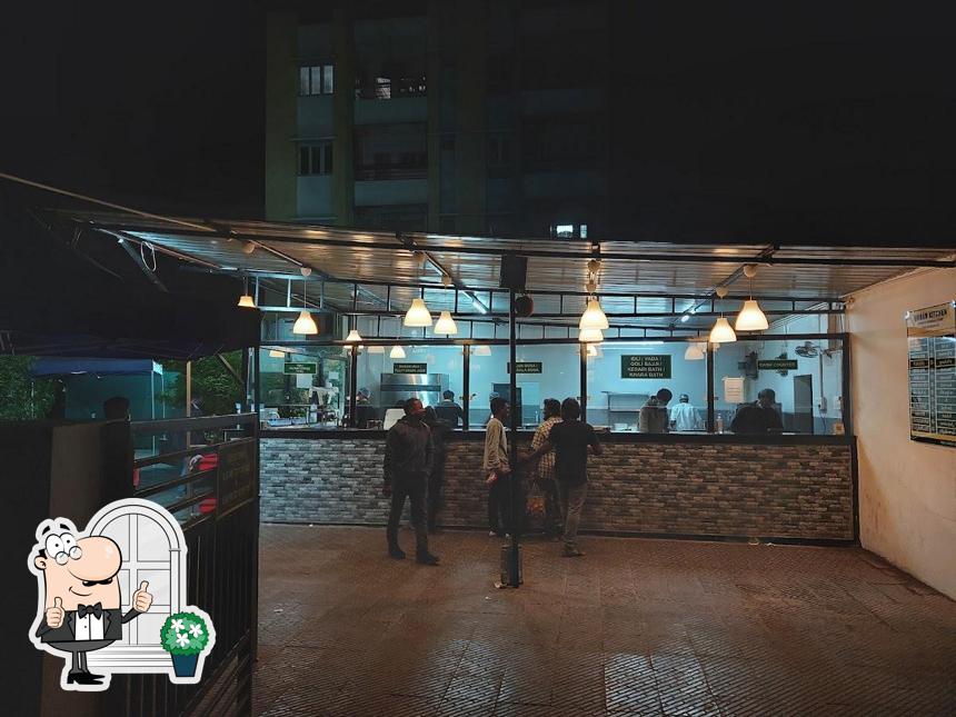 Check out how Urban Kitchen looks outside