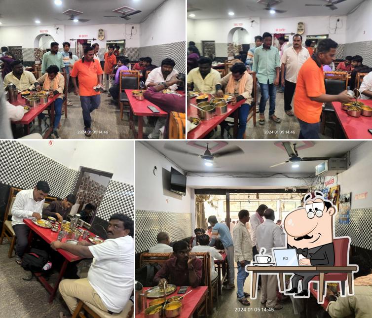 Check out how Kakatiya Mess looks inside