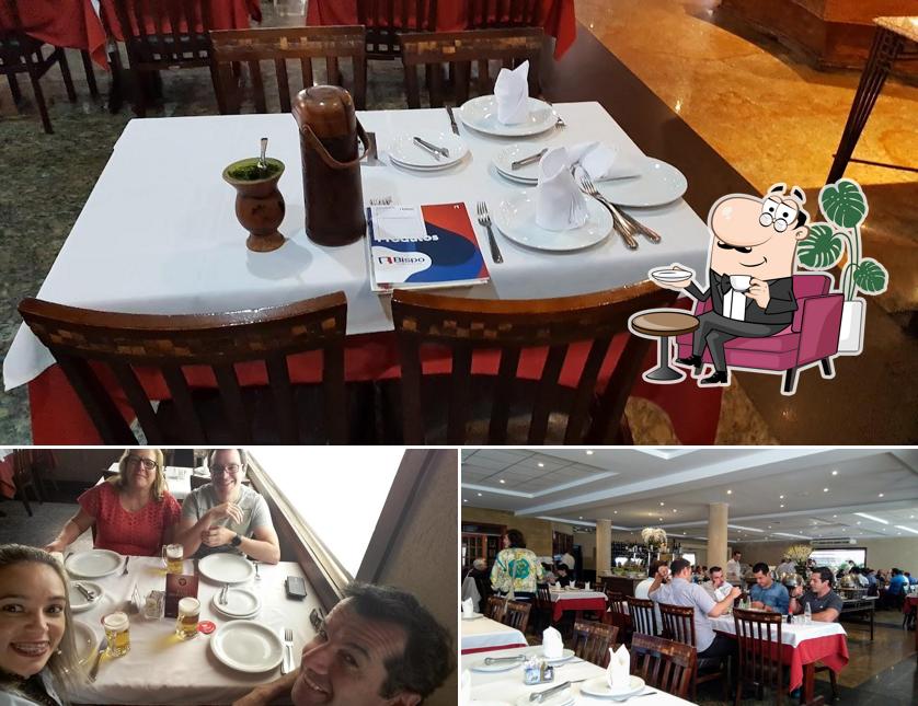 Veja imagens do interior do Pipper SteakHouse