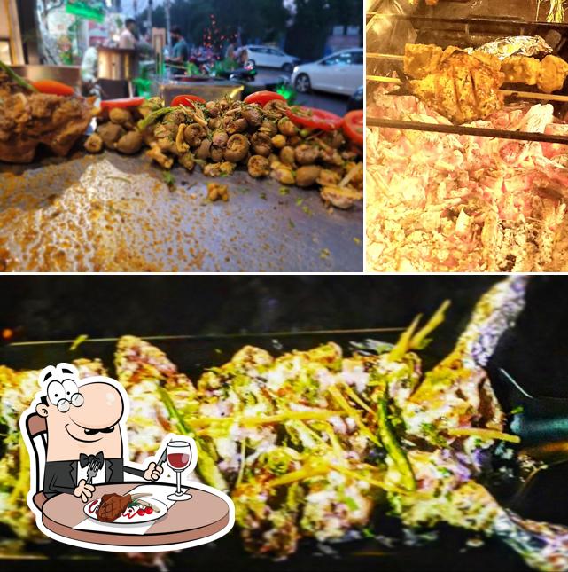 Try out meat meals at Country Chicken (Noida)