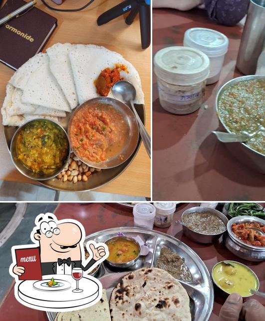 Food at mahamaya bhojnalaya