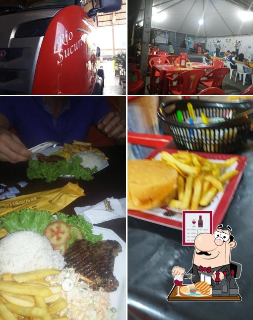 Experimente pratos de carne no Filézinho Lanches De Campo Verde