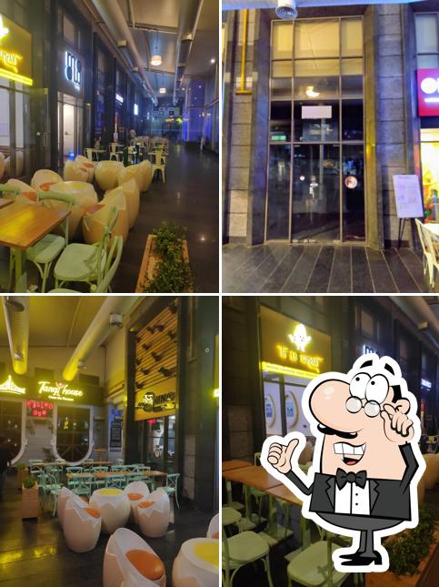 The interior of Flavor town