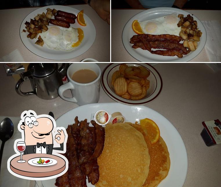 Mel's 4&9 Diner